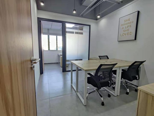 云南垂直式不锈钢工作台样式